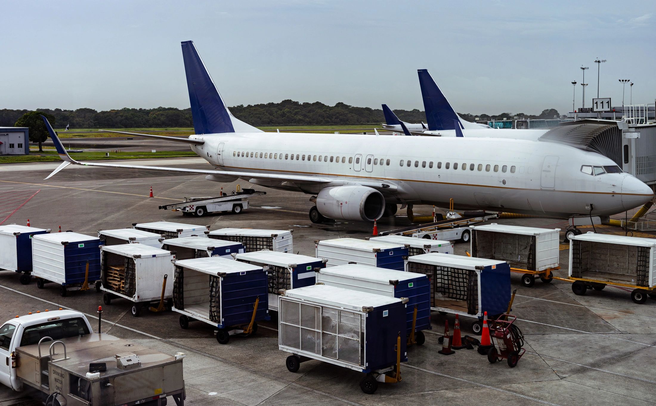 Aircraft and cargo containers prepared for emergency transport operations